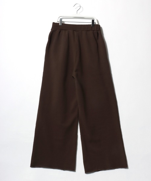 Champion(チャンピオン)の「Champion(チャンピオン)ワイドスウェットパンツ レディース/裏毛 カットオフ タック入り(スウェットパンツ・レディース・ブラック/ホワイト系/モカ・M/L)」の4枚目の写真