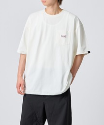 Marmot（マーモット）の「[Marmot マーモット] 別注 ドローコード付き ワッペンロゴ ポケットTシャツ【追加】（Tシャツ/カットソー）」