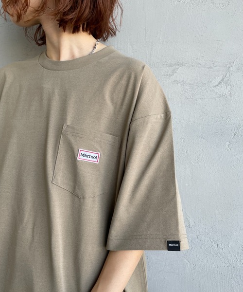 MARMOT（マーモット）の「【WEB先行予約】[Marmot/マーモット] 別注 ドローコード付き ワッペンロゴ ポケットTシャツ（Tシャツ/カットソー・レディース・ブラック/ホワイト/ベージュ・XL/L/M/S）」の7枚目の写真