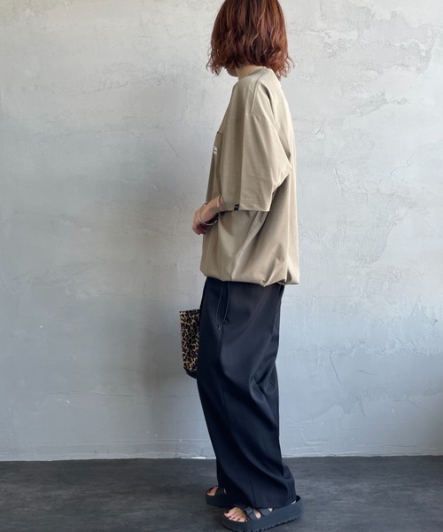 MARMOT（マーモット）の「【WEB先行予約】[Marmot/マーモット] 別注 ドローコード付き ワッペンロゴ ポケットTシャツ（Tシャツ/カットソー・レディース・ブラック/ホワイト/ベージュ・XL/L/M/S）」の5枚目の写真