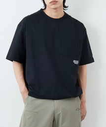 Marmot（マーモット）の「[Marmot マーモット] 別注 ドローコード付き ワッペンロゴ ポケットTシャツ【追加】（Tシャツ/カットソー）」