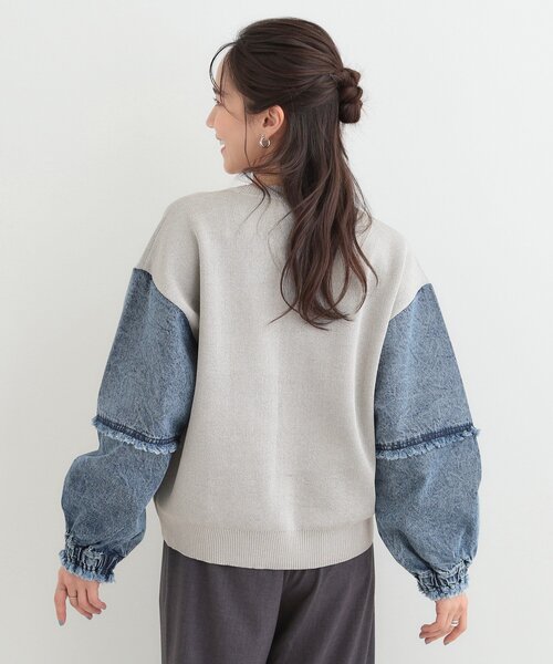 SHOO・LA・RUE（シューラルー）の「デニム袖切替ロゴニット（ニット/セーター・レディース・グレー/ライトブルー/ライトグレー・00）」の5枚目の写真
