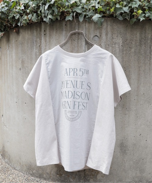 NOMBRE IMPAIR(ノンブルアンペール)の「MADISONプリント 布帛コンビTシャツ(Tシャツ/カットソー・レディース・ライトグレー/ブラウン・FREE)」の3枚目の写真