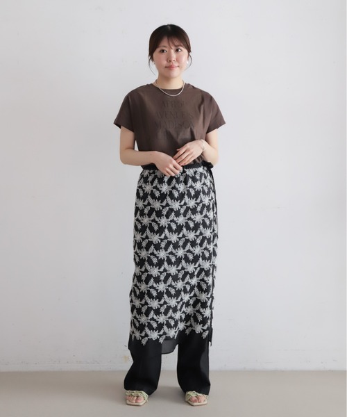 NOMBRE IMPAIR(ノンブルアンペール)の「MADISONプリント 布帛コンビTシャツ(Tシャツ/カットソー・レディース・ライトグレー/ブラウン・FREE)」の16枚目の写真