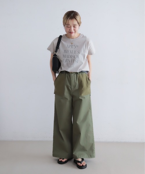 NOMBRE IMPAIR(ノンブルアンペール)の「MADISONプリント 布帛コンビTシャツ(Tシャツ/カットソー・レディース・ライトグレー/ブラウン・FREE)」の5枚目の写真