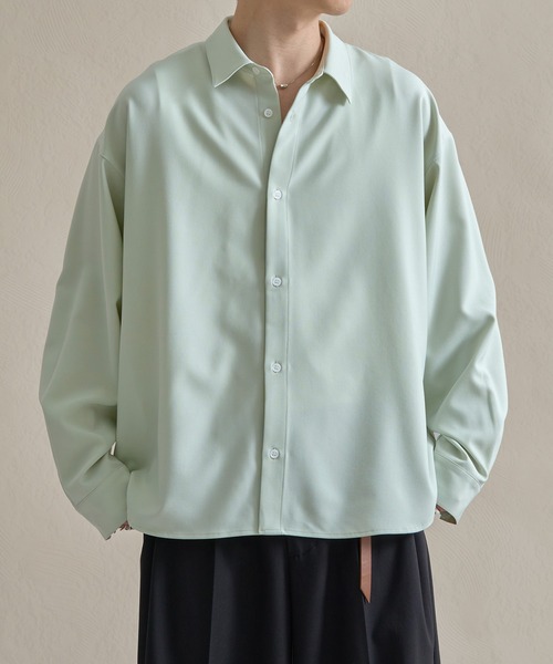 epnok（エプノック）の「ファンクショナルベーシックルーズレギュラーカラーシャツ（シャツ/ブラウス・メンズ・ピンク/ベージュ系その他/ブルー系その他/ミント/イエロー/ブルー系1/ホワイト系1/ブラック系その他/オフホワイト・SMALL/LARGE/MEDIUM）」の5枚目の写真