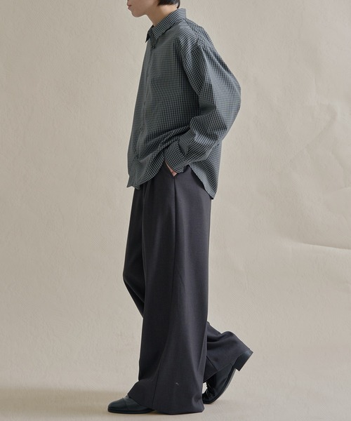 epnok（エプノック）の「ファンクショナルベーシックルーズレギュラーカラーシャツ（シャツ/ブラウス・メンズ・ピンク/ベージュ系その他/ブルー系その他/ミント/イエロー/ブルー系1/ホワイト系1/ブラック系その他/オフホワイト・SMALL/LARGE/MEDIUM）」の17枚目の写真