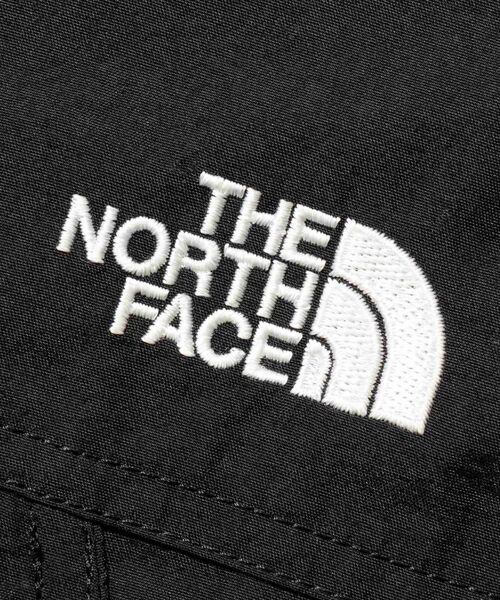 THE NORTH FACE(ザノースフェイス)の「THE NORTH FACE / ザ ノースフェイス COMPACT ANORAK / NP22630(ナイロンジャケット・メンズ・アイボリー/ブラック・SMALL/LARGE/MEDIUM)」の10枚目の写真