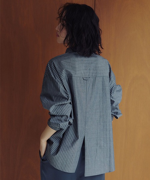 studio CLIP(スタディオクリップ)の「【daily CLIP】切り替えシャツ(シャツ/ブラウス・レディース・ブルー/チャコール/ホワイト・FREE)」の9枚目の写真