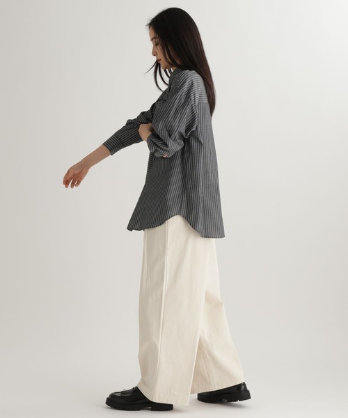 studio CLIP(スタディオクリップ)の「【daily CLIP】切り替えシャツ(シャツ/ブラウス・レディース・ブルー/チャコール/ホワイト・FREE)」の17枚目の写真