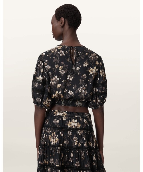 ALLSAINTS(オールセインツ)の「PEONY LACE TRIM CROPPED TOP | PEONY レース トリム クロップド トップ(その他トップス・レディース・ブラック・4/6/8/10)」の5枚目の写真