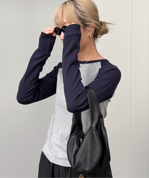 feepur（フェピュール）の「異素材ラグランロンTee（Tシャツ/カットソー・レディース・ネイビー/チャコールグレー・MEDIUM）」の14枚目の写真