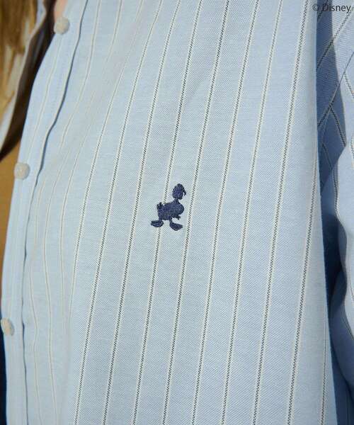 Disney(ディズニー)の「【Mickey&Friends】ボタンダウンシャツ(シャツ/ブラウス・レディース・ブルー/ピンク/イエロー/ミント・FREE)」の7枚目の写真