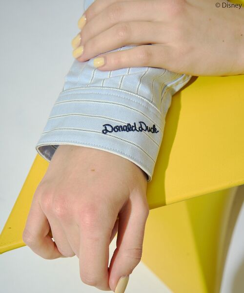 Disney(ディズニー)の「【Mickey&Friends】ボタンダウンシャツ(シャツ/ブラウス・レディース・ブルー/ピンク/イエロー/ミント・FREE)」の9枚目の写真