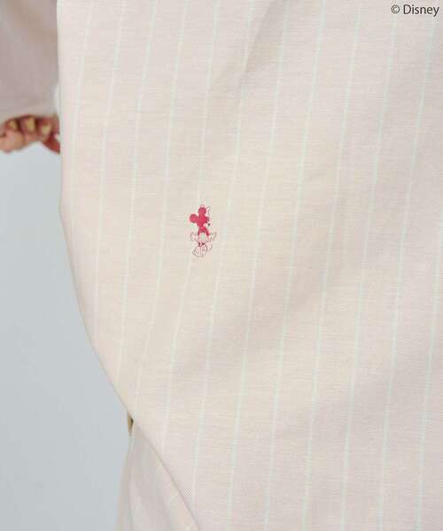 Disney(ディズニー)の「【Mickey&Friends】ボタンダウンシャツ(シャツ/ブラウス・レディース・ブルー/ピンク/イエロー/ミント・FREE)」の22枚目の写真