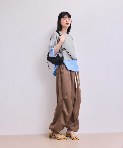 ADAM ET ROPE'（アダムエロペ）の「【WEB限定】シャツコンビニットプルオーバー（ニット/セーター・レディース・ブラック/ダークブラウン/グレー・FREE）」の6枚目の写真