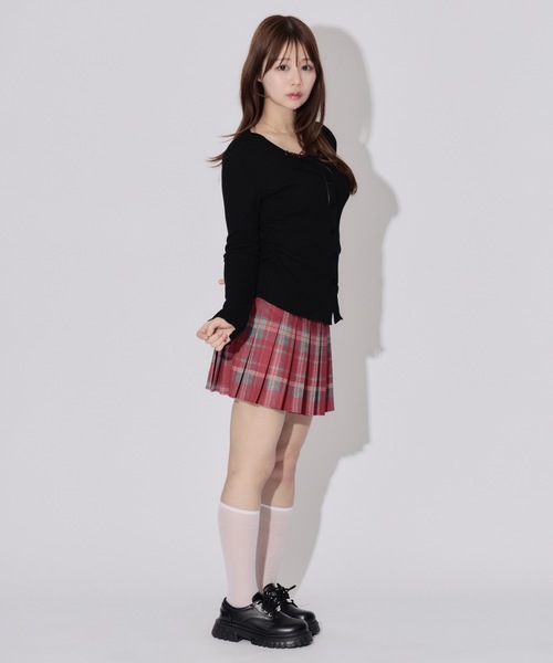 ALLuRing ChaRm(アリュリングチャーム)の「Layered Ribbon Rib Cardigan / レイヤードリボンリブカーディガン(カーディガン/ボレロ・レディース・グレー/ブラック/ホワイト・FREE)」の9枚目の写真