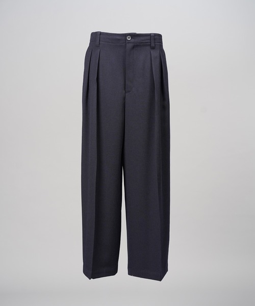MAISON SPECIAL（メゾンスペシャル）の「《UNISEX》Slab Rayon Two-tuck Prime-Wide Slacks/スラブレーヨンプライムワイドツータックスラックス【MAISON SPECIAL/メゾンスペシャル】■セットアップ対応■（スラックス・メンズ・グレイッシュベージュ/ブラック/グレー/ネイビー・2/1/0）」の4枚目の写真