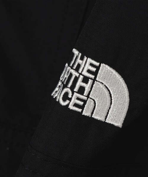 THE NORTH FACE(ザノースフェイス)の「THE NORTH FACE: COMPACT JACKET マウンテンパーカー 26AW(ブルゾン・メンズ・ブラック/ナチュラル/ブルー/グレー/オリーブ・MEDIUM/LARGE/X-LARGE)」の16枚目の写真
