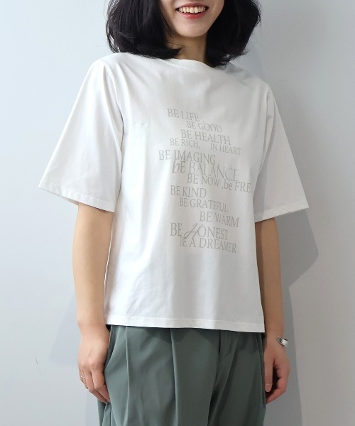 leswel(レスウェル)の「【M~5L】【接触冷感】シルケット天竺ロゴプリントTシャツ(Tシャツ/カットソー・レディース・カーキ/チャコールグレー/オフホワイト・5L/4L/3L/LL/L/M)」の7枚目の写真