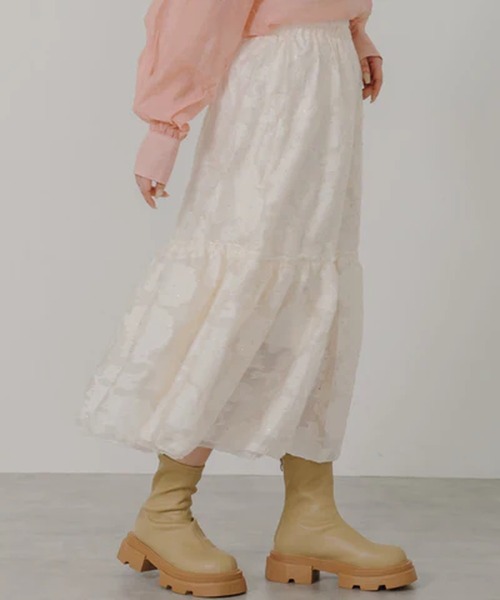 merrylatte(メリーラテ)の「ティアードフレアスカート【IROHANI】(スカート・レディース・ブラック/カーキ/アイボリー・FREE)」の2枚目の写真