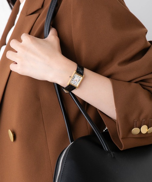 SEIKO（セイコー）の「SEIKO/セイコー コラボレーション スクエア ゴールド×ブラック（アナログ腕時計・レディース・その他1・FREE）」の2枚目の写真