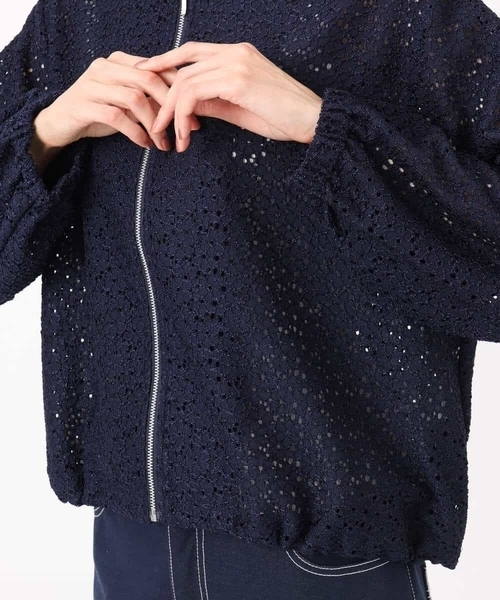 MK MICHEL KLEIN（エムケーミッシェルクラン）の「[洗える]花柄ラッセルレースジップアップブルゾン（ブルゾン・レディース・ホワイト/ネイビー・38）」の17枚目の写真