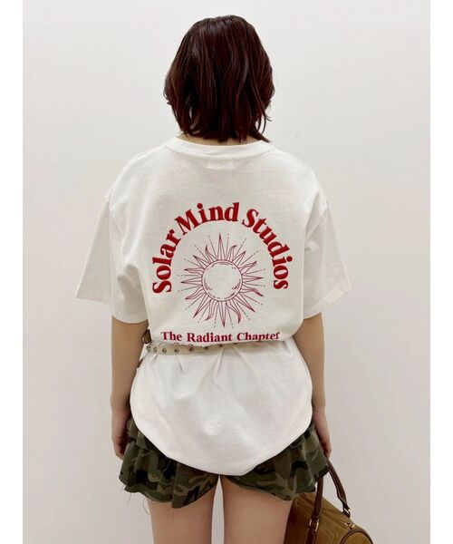 EVRIS(エヴリス)の「SOLAR MIND STUDIOS BIG Tシャツ(Tシャツ/カットソー・レディース・ピンク/ホワイト/ブラック/ブルー・FREE)」の13枚目の写真