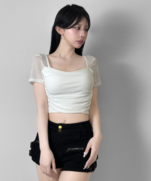 FOLLOWIN(フォロウィン)の「【カップ付き】シアースリーブドッキングクロップドTシャツ(Tシャツ/カットソー・レディース・ブラック/ホワイト・FREE)」の18枚目の写真