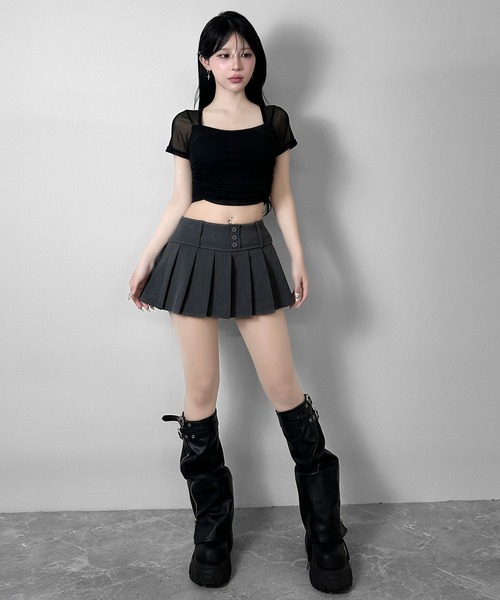 FOLLOWIN(フォロウィン)の「【カップ付き】シアースリーブドッキングクロップドTシャツ(Tシャツ/カットソー・レディース・ブラック/ホワイト・FREE)」の5枚目の写真