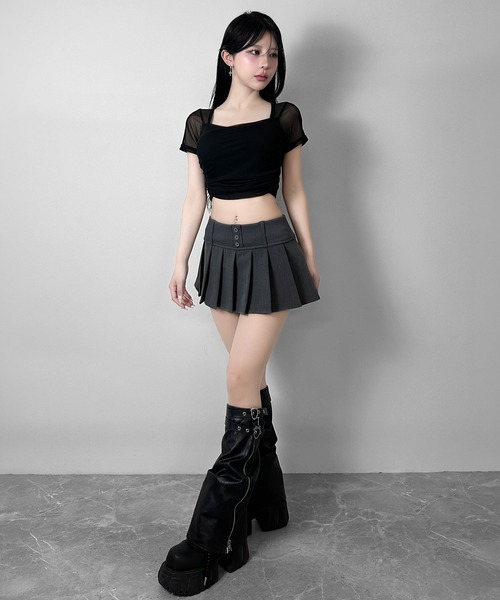 FOLLOWIN(フォロウィン)の「【カップ付き】シアースリーブドッキングクロップドTシャツ(Tシャツ/カットソー・レディース・ブラック/ホワイト・FREE)」の6枚目の写真