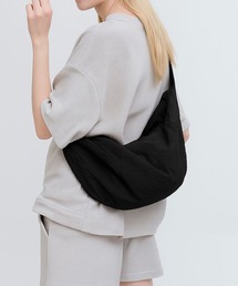 SORENA（ソレナ）の「ナイロンバナナショルダーバッグ（ショルダーバッグ）」