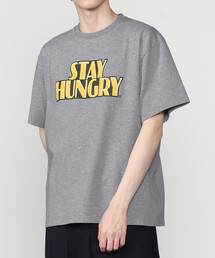 Bshop | STAY HUNGRY | ロゴ クルーネックTシャツ MEN(Tシャツ/カットソー)