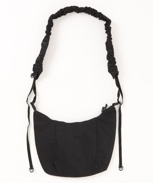 F/CE. (エフシーイー)の「F/CE./エフシーイー TEXTURED TWILL POUCH 2L(ボディバッグ/ウエストポーチ・メンズ・チャコールグレー/ネイビー・FREE)」の20枚目の写真