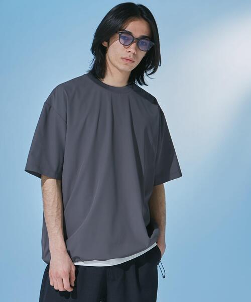 URBAN RESEARCH DOORS(アーバンリサーチドアーズ)の「『UR TECH』サマシェア ショートスリーブプルオーバー(Tシャツ/カットソー・メンズ・ブラック/チャコールグレー/グリーン/グレー・X-LARGE/MEDIUM/LARGE)」の4枚目の写真