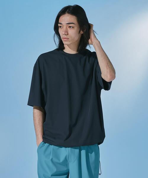 URBAN RESEARCH DOORS(アーバンリサーチドアーズ)の「『UR TECH』サマシェア ショートスリーブプルオーバー(Tシャツ/カットソー・メンズ・ブラック/チャコールグレー/グリーン/グレー・X-LARGE/MEDIUM/LARGE)」の3枚目の写真
