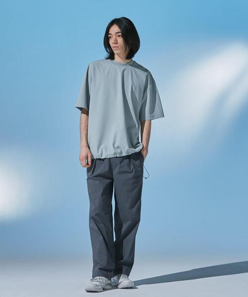 URBAN RESEARCH DOORS(アーバンリサーチドアーズ)の「『UR TECH』サマシェア ショートスリーブプルオーバー(Tシャツ/カットソー・メンズ・ブラック/チャコールグレー/グリーン/グレー・X-LARGE/MEDIUM/LARGE)」の11枚目の写真
