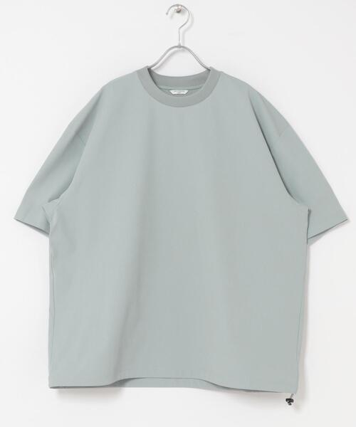 URBAN RESEARCH DOORS(アーバンリサーチドアーズ)の「『UR TECH』サマシェア ショートスリーブプルオーバー(Tシャツ/カットソー・メンズ・ブラック/チャコールグレー/グリーン/グレー・X-LARGE/MEDIUM/LARGE)」の13枚目の写真