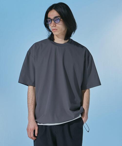 URBAN RESEARCH DOORS(アーバンリサーチドアーズ)の「『UR TECH』サマシェア ショートスリーブプルオーバー(Tシャツ/カットソー・メンズ・ブラック/チャコールグレー/グリーン/グレー・X-LARGE/MEDIUM/LARGE)」の15枚目の写真