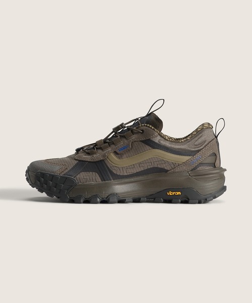 VANS(バンズ)の「クロスパス XC GORE-TEX / Crosspath XC Gore-Tex Bungee C VN000EKHG061(スニーカー・メンズ・ブラウン・5.5/8.5/9.5/5/6/6.5/7/7.5/8/9/10/10.5/11/11.5/12)」の1枚目の写真