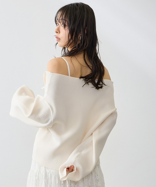 Anclear oui(アンクリアウィ)の「ダブルZIPワイドネックニット(ニット/セーター・レディース・ブルー/Black/White/PINK・F)」の5枚目の写真