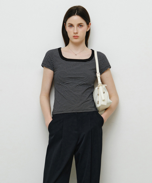 MONGDOL（モンドル）の「スクエアネックストライプ半袖TシャツブラックMDTS098BLACK（Tシャツ/カットソー・レディース・その他・SMALL/MEDIUM）」の3枚目の写真