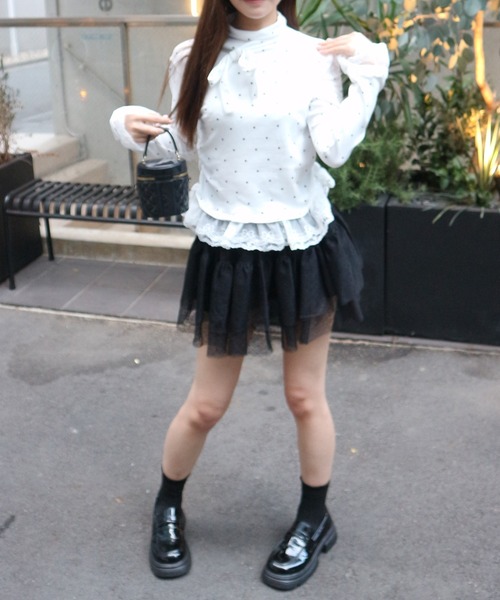 ALLuRing ChaRm(アリュリングチャーム)の「Lace Layered Ribbon Dot Blouse / レースレイヤードリボンドットブラウス(シャツ/ブラウス・レディース・ホワイト・FREE)」の3枚目の写真