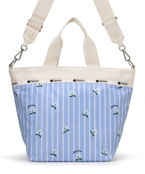 LeSportsac（レスポートサック）の「BUCKET TOTE ジャスミンストライプ（トートバッグ・レディース・ブルー・FREE）」の3枚目の写真