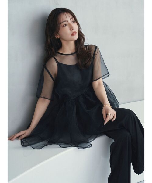 ELENDEEK（エレンディーク）の「【yuumi×ELENDEEK】CAMI SET ASYMMETRY BL（シャツ/ブラウス・レディース・アイボリー/ブラック/ブルー・FREE）」の7枚目の写真