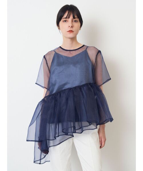 ELENDEEK（エレンディーク）の「【yuumi×ELENDEEK】CAMI SET ASYMMETRY BL（シャツ/ブラウス・レディース・アイボリー/ブラック/ブルー・FREE）」の19枚目の写真
