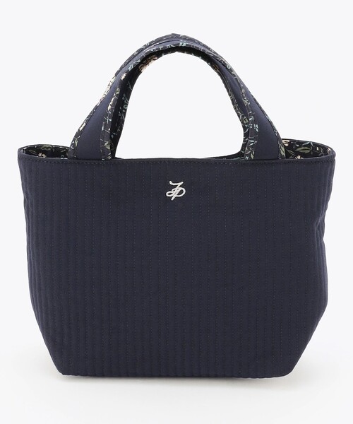J.PRESS（ジェイプレス）の「【WEB限定カラーあり・リバーシブル】LIBERTY キルティング ミニトートバッグ（トートバッグ・レディース・ライトグレー系/ブラウン系/ネイビー系/サックスブルー系・F）」の3枚目の写真