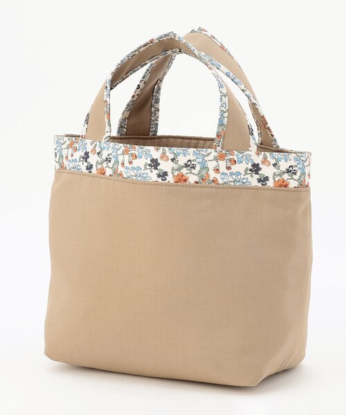 J.PRESS（ジェイプレス）の「【WEB限定カラーあり・リバーシブル】LIBERTY キルティング ミニトートバッグ（トートバッグ・レディース・ライトグレー系/ブラウン系/ネイビー系/サックスブルー系・F）」の7枚目の写真