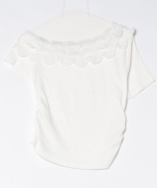 Anely(アネリー)の「Anely フリル サイド ギャザー ワンショルダー カット トップス(Tシャツ/カットソー・レディース・ホワイト/ブラック・FREE)」の15枚目の写真