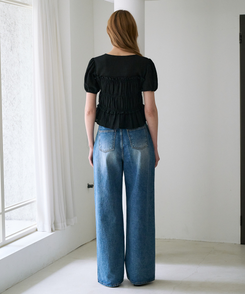 DEHEVE（デヘヴェ）の「Ribbon Smocked Blouse [Black]（シャツ/ブラウス・レディース・ブラック・SMALL/MEDIUM）」の6枚目の写真